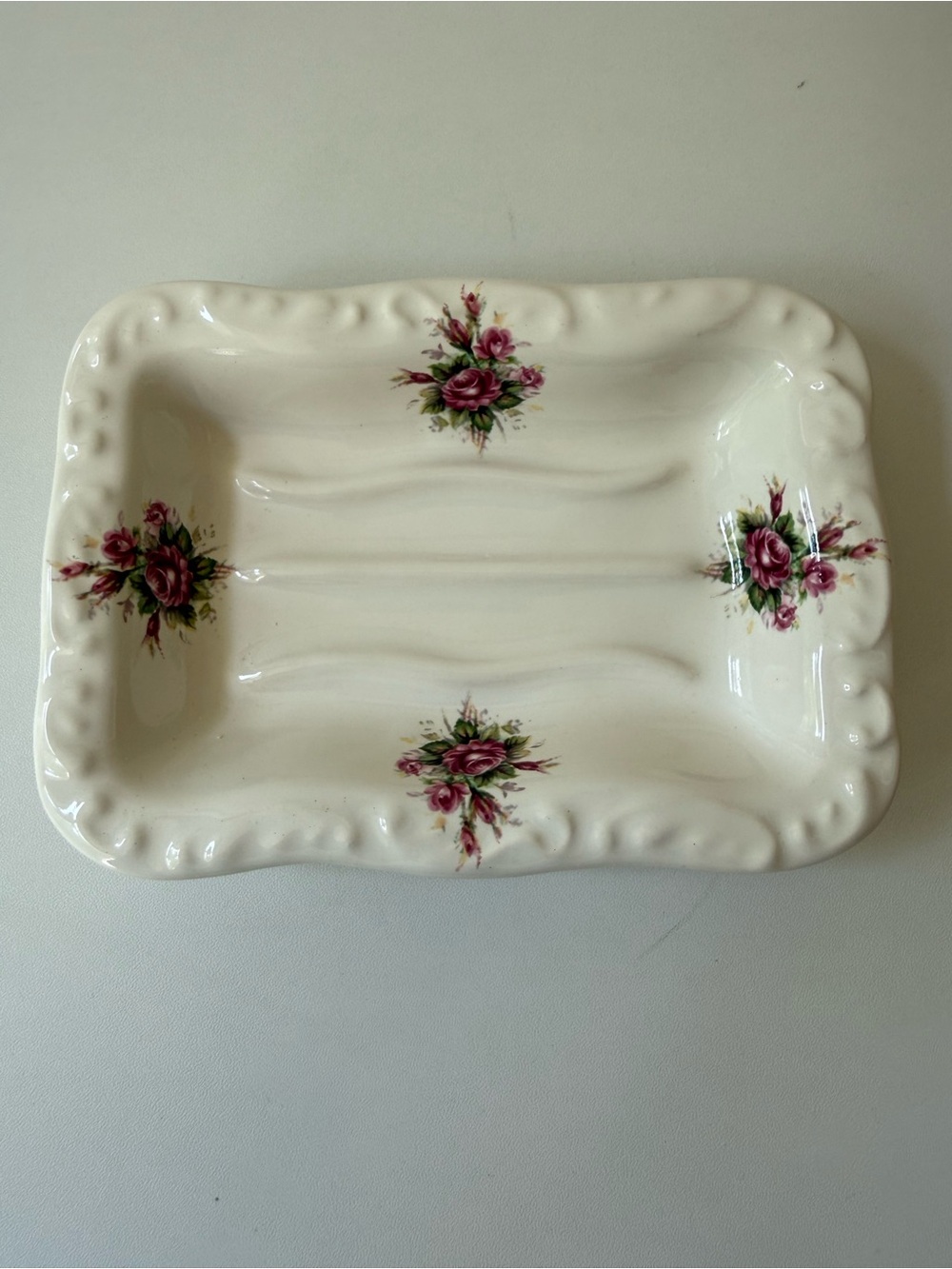Athena White Ceramic Vanity Soap Dish with Pink Rose Clusters